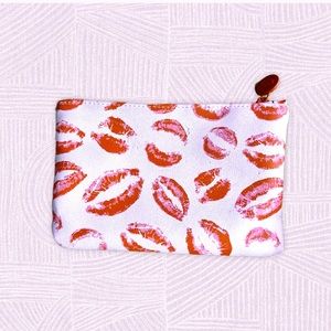 Ipsy makeup bag